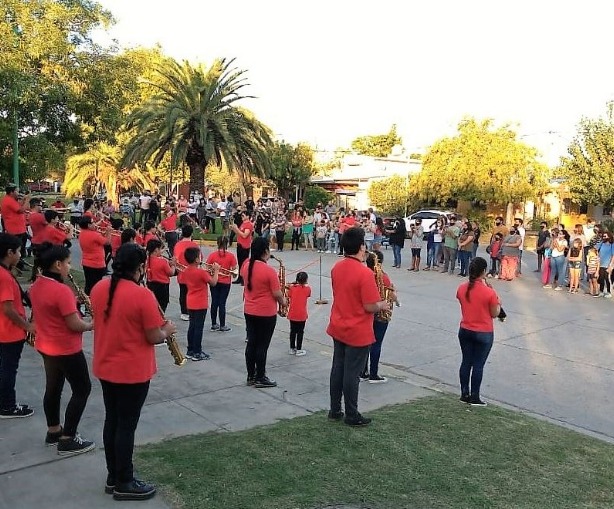 Homenaje a los Veteranos y Caídos en Malvinas