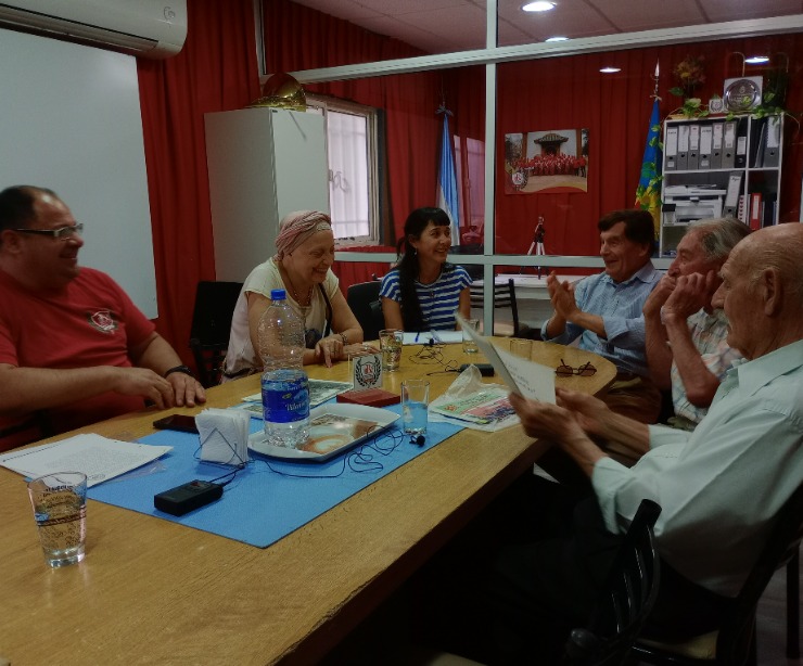 ARQUEOLOGÍA DE LA HISTORIA DE LA BANDA